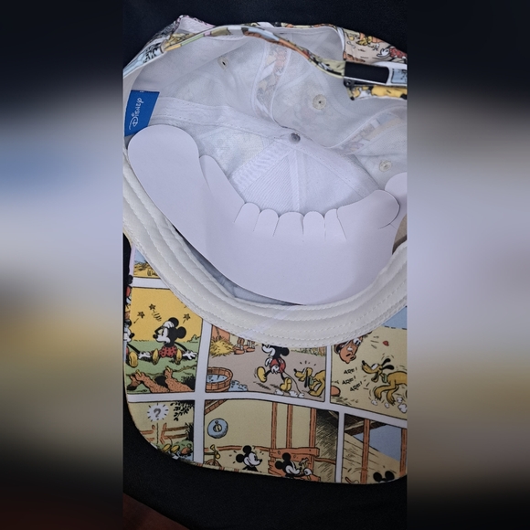 Vintage Mickey Mouse Cartoon Embroidered Hat (Rare) - Picture 8 of 8